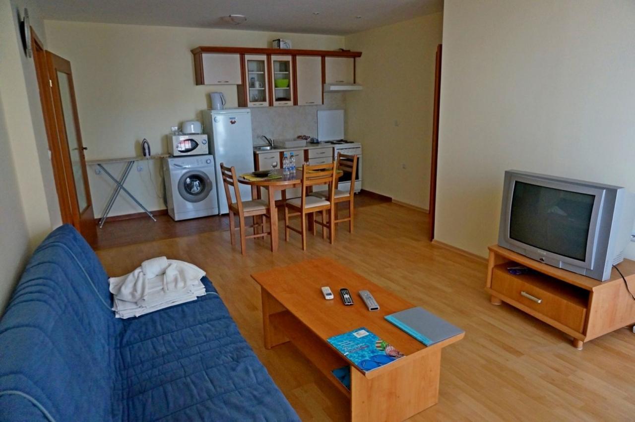Gt Privilege Fort Beach Apartments 엘레니테 외부 사진