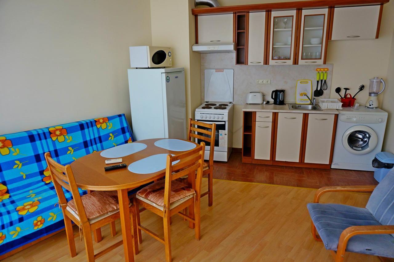 Gt Privilege Fort Beach Apartments 엘레니테 외부 사진