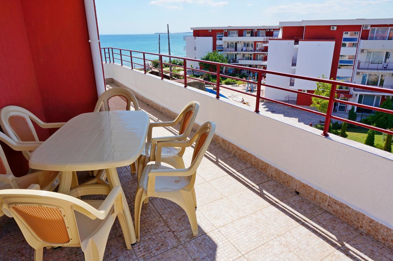 Gt Privilege Fort Beach Apartments 엘레니테 외부 사진