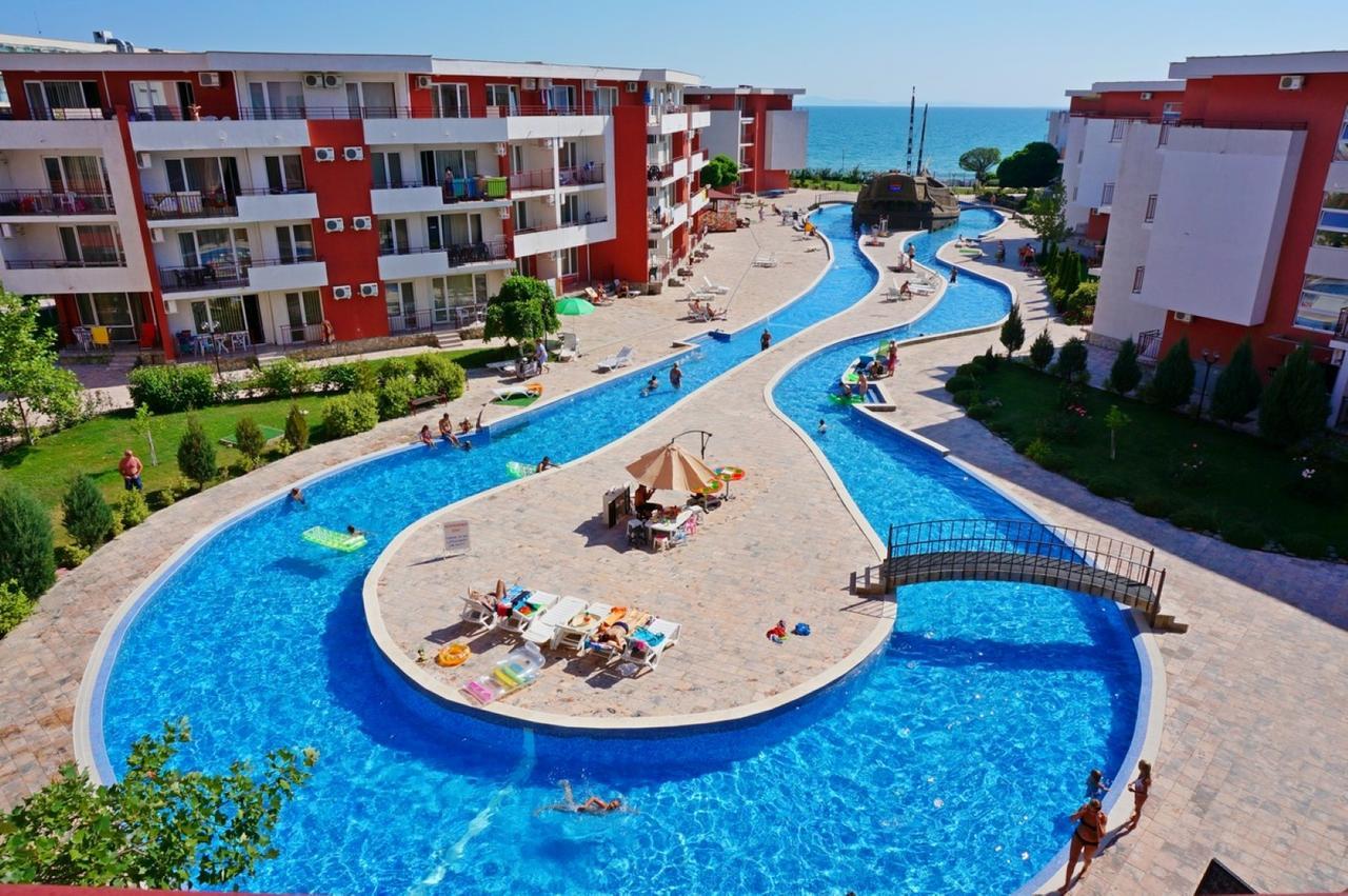 Gt Privilege Fort Beach Apartments 엘레니테 외부 사진