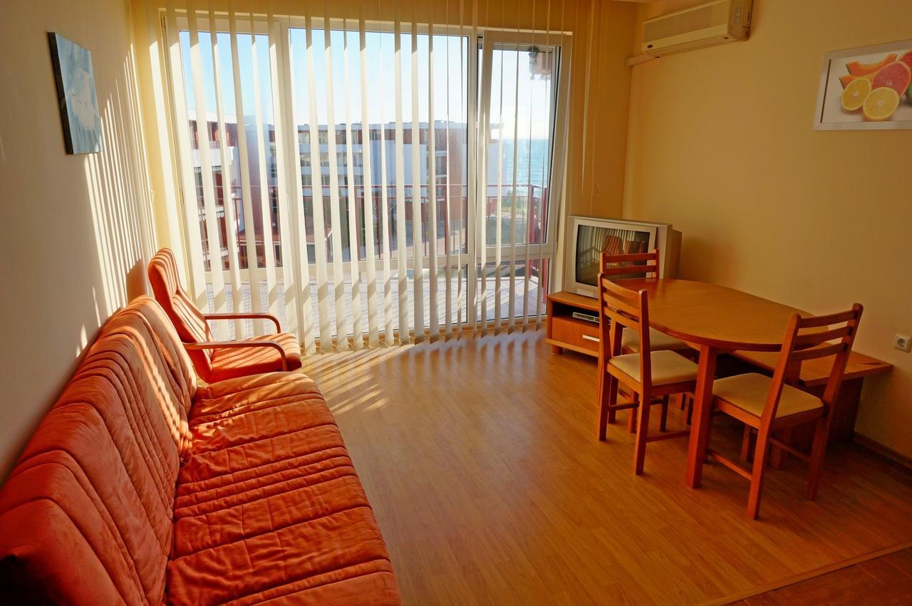 Gt Privilege Fort Beach Apartments 엘레니테 외부 사진