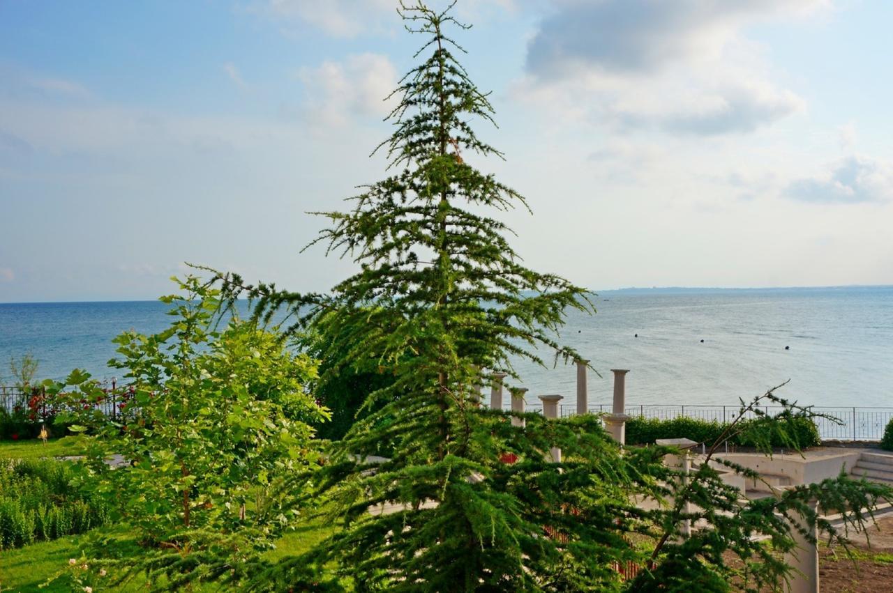 Gt Privilege Fort Beach Apartments 엘레니테 외부 사진