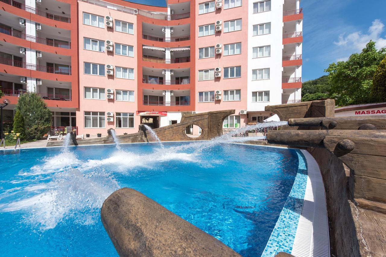 Gt Privilege Fort Beach Apartments 엘레니테 외부 사진