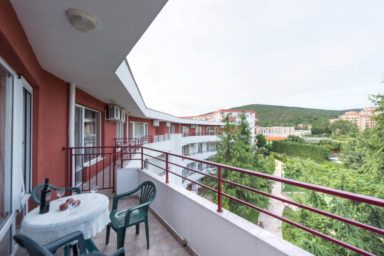 Gt Privilege Fort Beach Apartments 엘레니테 외부 사진